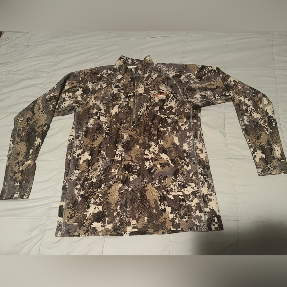 Sitka pullover